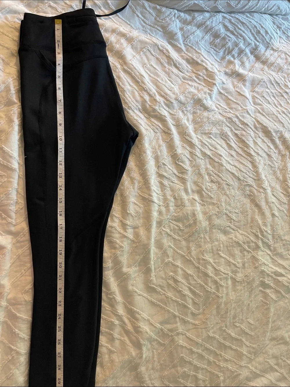 Nike Black women size M Athletic Leggings with Drawstring